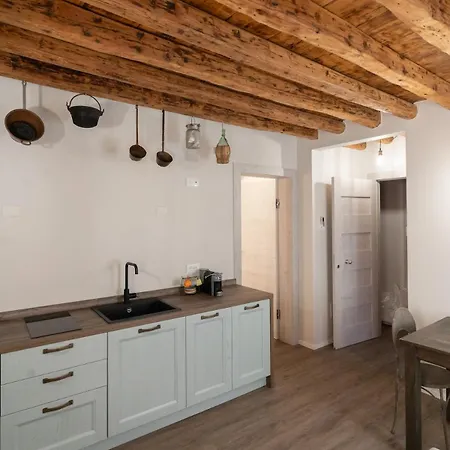 Chioggia Rooms קיוג'ה